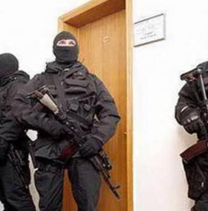 В Озерске ФСБ проводит очередную «зачистку» кабинетов чиновников