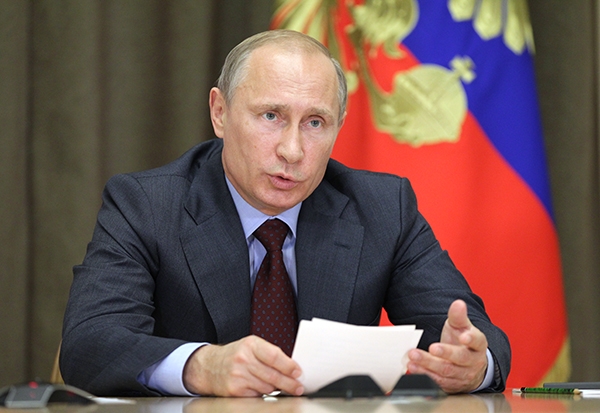Владимир Путин дал старт работе платформе West Alpha в Карском море